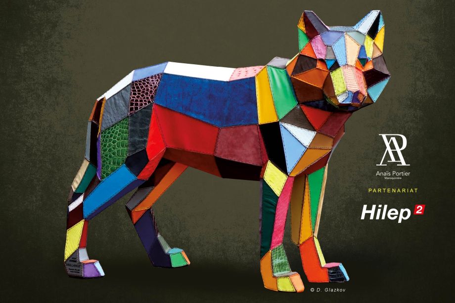 Sculpture d'un loup recouvert de cuir en 3 dimensions par Hipe²